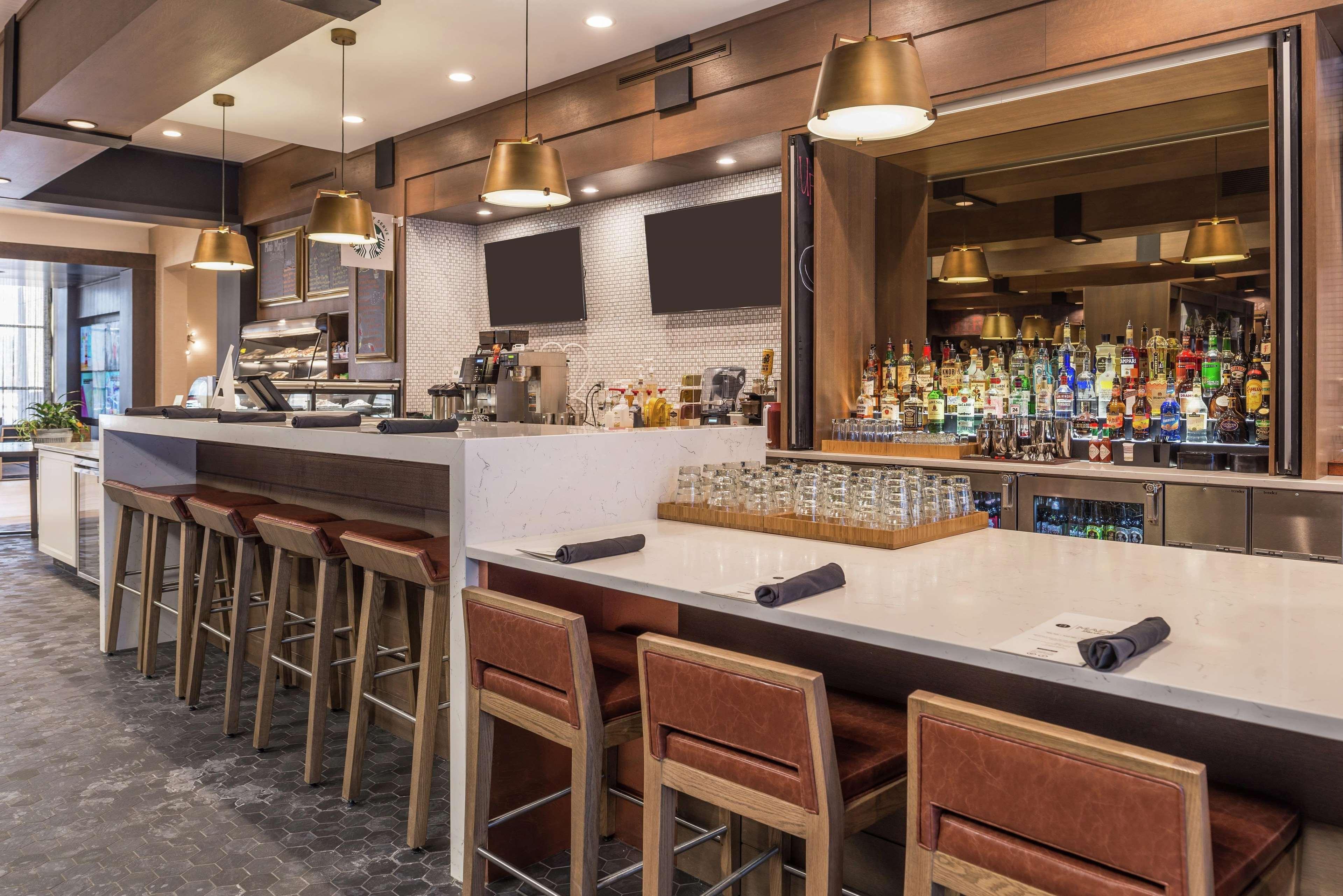 Hotel Doubletree By Hilton Lafayette East Esterno foto