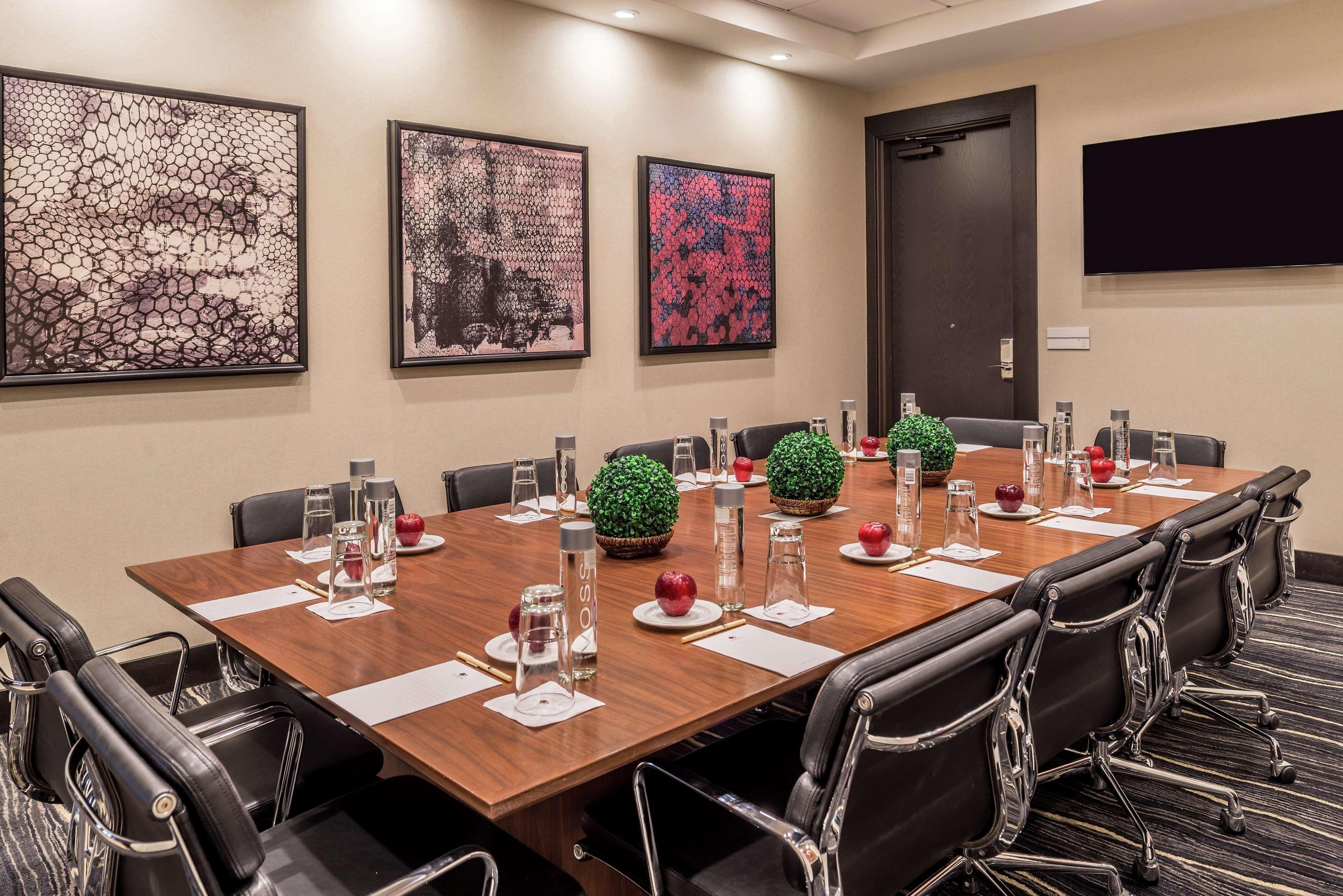 Hotel Doubletree By Hilton Lafayette East Esterno foto