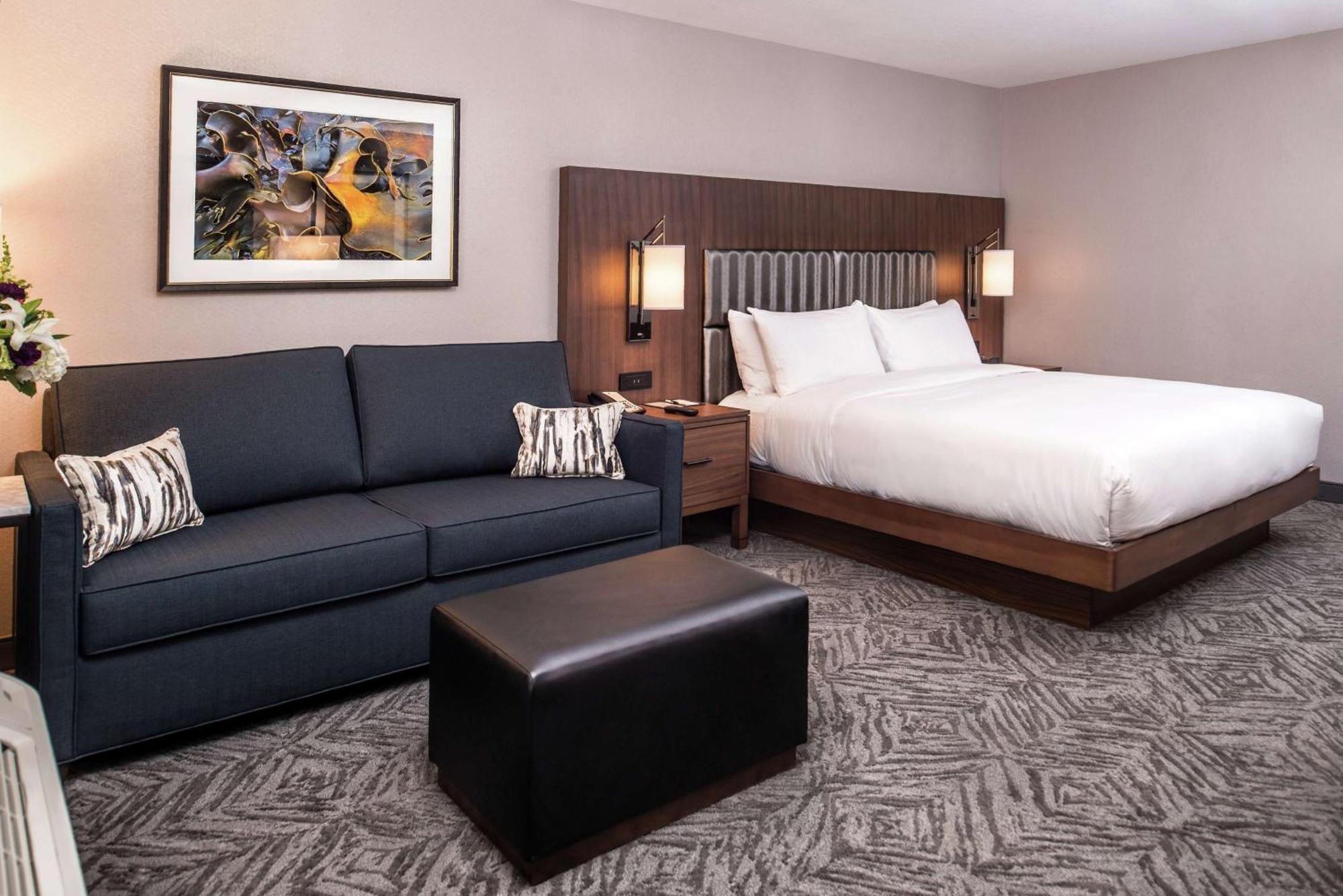 Hotel Doubletree By Hilton Lafayette East Esterno foto